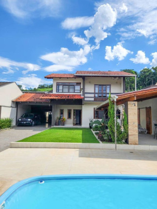 Imagem Casa com 4 Quartos à Venda, 290 m² em Xv De Novembro - Corupá
