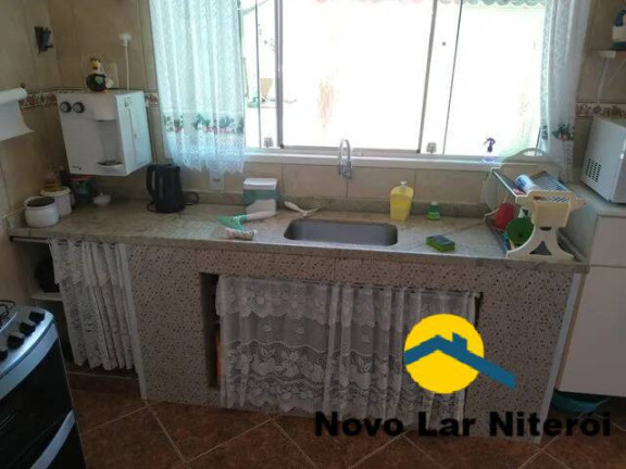 Imagem Casa com 3 Quartos à Venda, 220 m² em Várzea Das Moças - Niterói Imagem Casa com 3 Quartos à Venda, 220 m² em Várzea Das Moças - Niterói