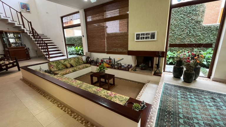 Imagem Casa de Condomínio com 4 Quartos à Venda, 500 m² em Lázaro - Ubatuba Imagem Casa de Condomínio com 4 Quartos à Venda, 500 m² em Lázaro - Ubatuba