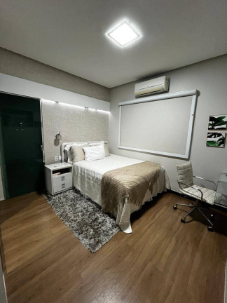 Imagem Casa com 4 Quartos à Venda, 1.200 m² em Aleixo - Manaus Imagem Casa com 4 Quartos à Venda, 1.200 m² em Aleixo - Manaus
