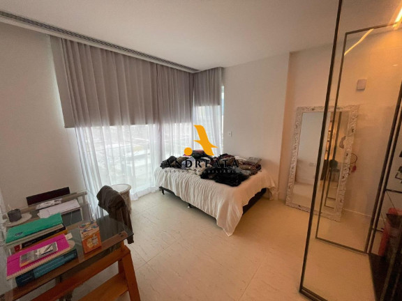 Imagem Apartamento com 4 Quartos à Venda, 384 m² em Barra Da Tijuca - Rio De Janeiro Imagem Apartamento com 4 Quartos à Venda, 384 m² em Barra Da Tijuca - Rio De Janeiro