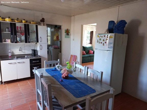 Imagem Casa com 3 Quartos à Venda, em Juscelino Kubitschek - Santa Maria Imagem Casa com 3 Quartos à Venda, em Juscelino Kubitschek - Santa Maria