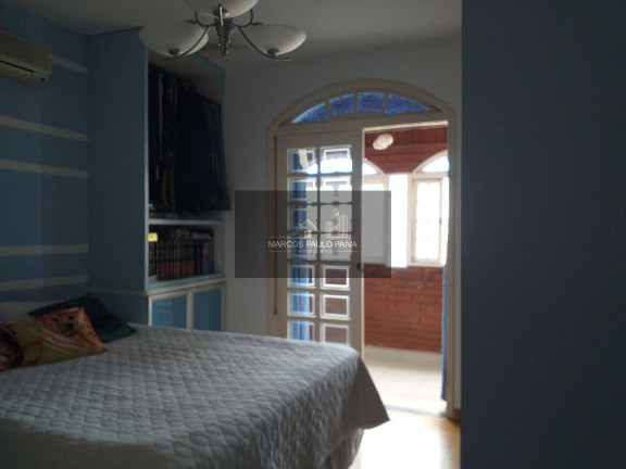 Imagem Casa com 3 Quartos à Venda, 550 m² em Vila Gustavo - São Paulo
