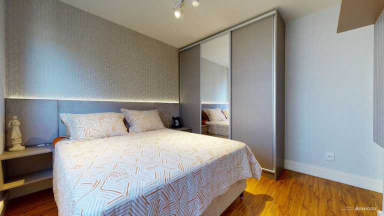 Imagem Imóvel com 3 Quartos à Venda, 76 m² em Camaquã - Porto Alegre Imagem Imóvel com 3 Quartos à Venda, 76 m² em Camaquã - Porto Alegre