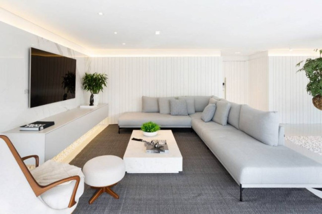 Imagem Imóvel com 1 Quarto à Venda, 188 m² em Vila Uberabinha - São Paulo Imagem Imóvel com 1 Quarto à Venda, 188 m² em Vila Uberabinha - São Paulo