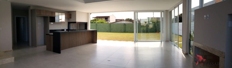 Imagem Casa de Condomínio com 5 Quartos à Venda, 275 m² em Praia Itapeva - Torres