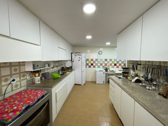 Imagem Apartamento com 4 Quartos à Venda, 159 m² em Ingá - Niterói Imagem Apartamento com 4 Quartos à Venda, 159 m² em Ingá - Niterói