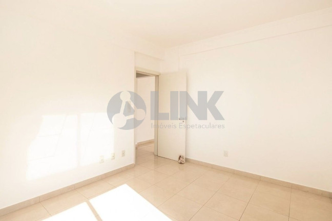Imagem Apartamento com 3 Quartos à Venda, 85 m² em Jardim Lindóia - Porto Alegre Imagem Apartamento com 3 Quartos à Venda, 85 m² em Jardim Lindóia - Porto Alegre
