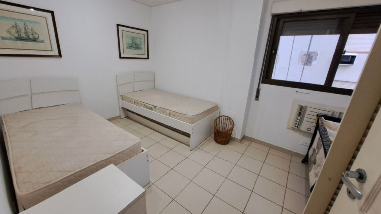 Imagem Imóvel com 3 Quartos à Venda, 160 m² em Pitangueiras - Guarujá Imagem Imóvel com 3 Quartos à Venda, 160 m² em Pitangueiras - Guarujá