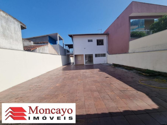 Imagem Sobrado com 5 Quartos à Venda, 390 m² em Centro - Caraguatatuba
