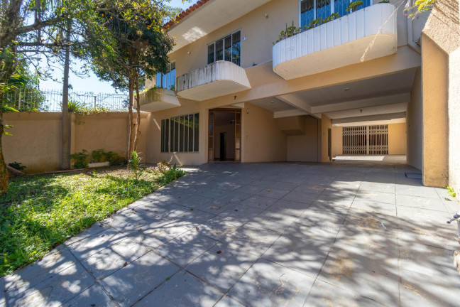 Imagem Casa com 3 Quartos à Venda, 280 m² em Seminário - Curitiba Imagem Casa com 3 Quartos à Venda, 280 m² em Seminário - Curitiba