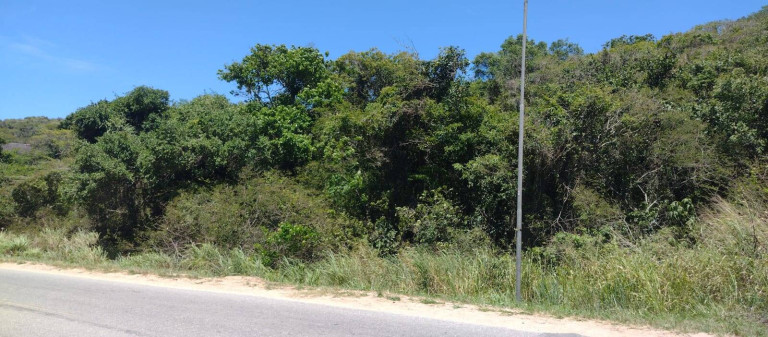Terreno à Venda, 1.256 m² em Peró - Cabo Frio