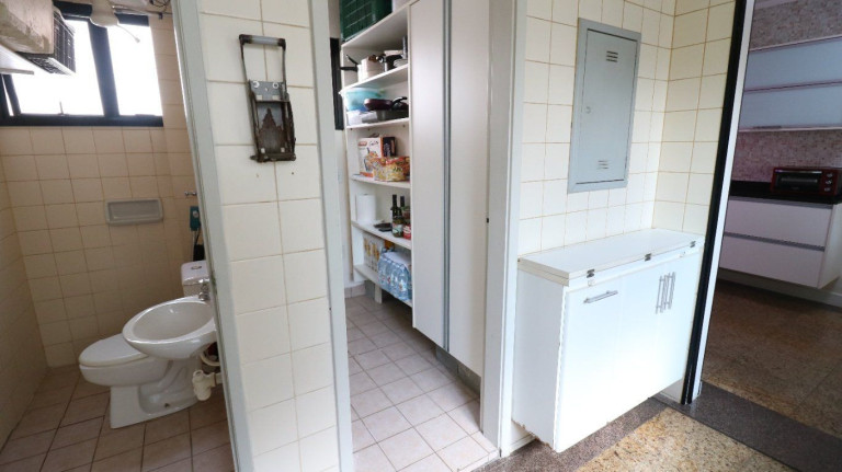 Imagem Apartamento com 2 Quartos à Venda, 184 m² em Pinheiros - São Paulo Imagem Apartamento com 2 Quartos à Venda, 184 m² em Pinheiros - São Paulo