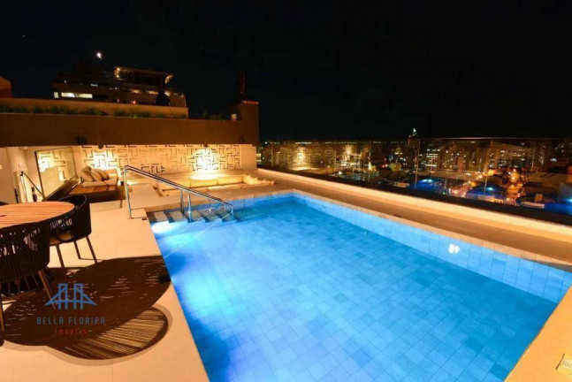 Imagem Loft com 1 Quarto à Venda, 67 m² em Centro - Florianópolis Imagem Loft com 1 Quarto à Venda, 67 m² em Centro - Florianópolis