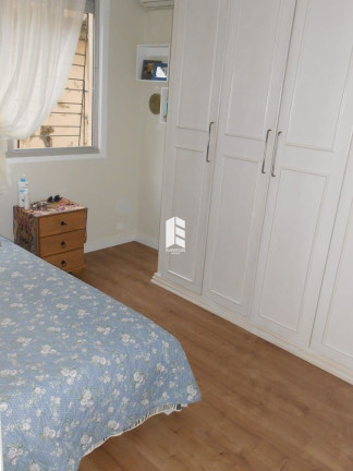 Imagem Apartamento com 3 Quartos à Venda, 105 m² em Centro - Santa Maria