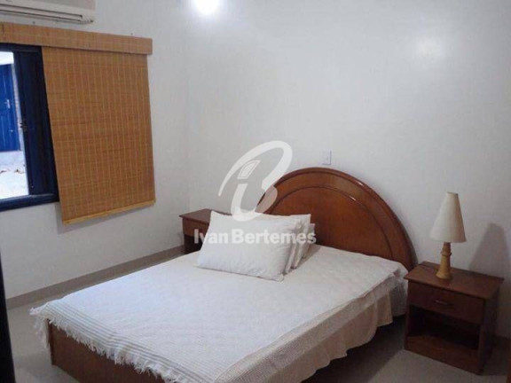 Imagem Casa com 4 Quartos para Temporada, em Canto Grande - Bombinhas Imagem Casa com 4 Quartos para Temporada, em Canto Grande - Bombinhas