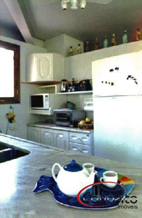 Imagem Casa com 4 Quartos à Venda, 200 m² em Felix - Ubatuba Imagem Casa com 4 Quartos à Venda, 200 m² em Felix - Ubatuba