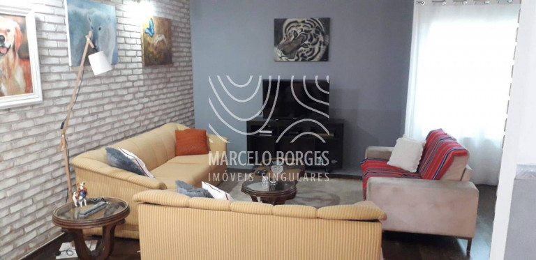 Imagem Casa com 3 Quartos à Venda, 241 m² em Vila Vianelo - Jundiaí