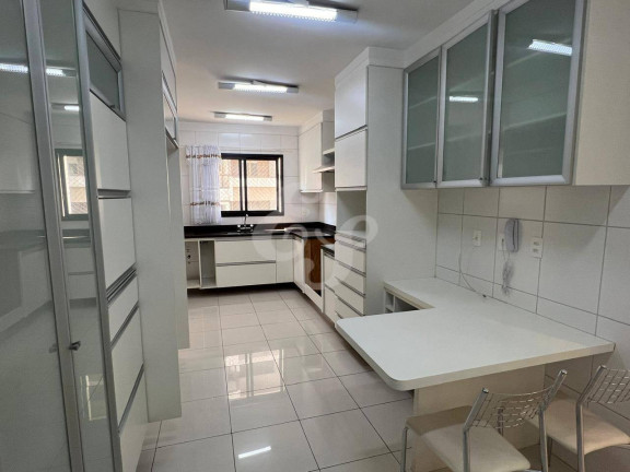 Imagem Apartamento com 4 Quartos para Alugar, 177 m² em Alphaville Centro Industrial E Empresarial/alphaville. - Barueri Imagem Apartamento com 4 Quartos para Alugar, 177 m² em Alphaville Centro Industrial E Empresarial/alphaville. - Barueri