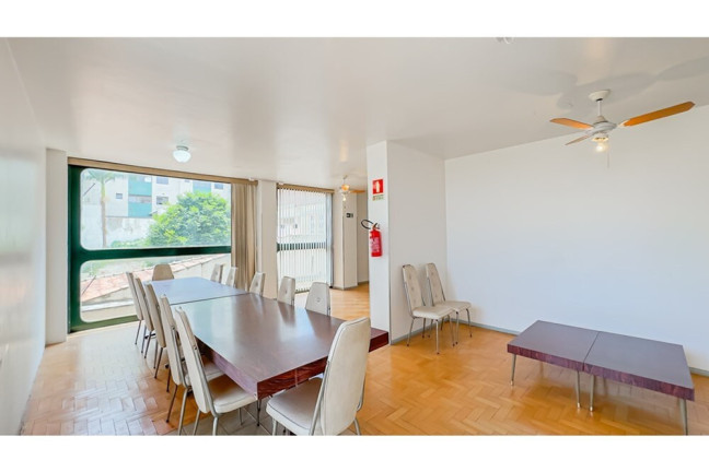 Imagem Apartamento com 3 Quartos à Venda, 108 m² em Petrópolis - Porto Alegre Imagem Apartamento com 3 Quartos à Venda, 108 m² em Petrópolis - Porto Alegre