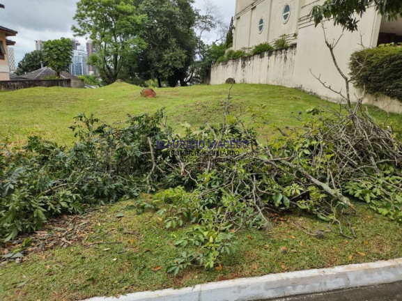 Terreno à Venda, 722 m² em Tambore - Santana De Parnaíba