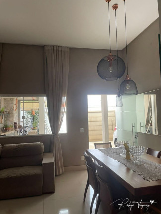 Imagem Casa com 3 Quartos à Venda, 130 m² em Jardim Mariliza - Goiânia