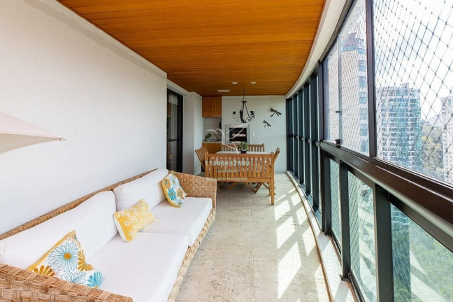 Imagem Apartamento com 3 Quartos à Venda, 215 m² em Panamby - São Paulo Imagem Apartamento com 3 Quartos à Venda, 215 m² em Panamby - São Paulo