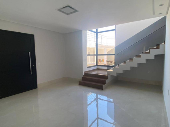Imagem Sobrado com 3 Quartos à Venda, 483 m² em Anápolis City - Anápolis