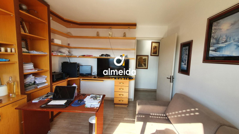 Imagem Apartamento com 4 Quartos à Venda, 120 m² em Nossa Senhora De Lourdes - Santa Maria Imagem Apartamento com 4 Quartos à Venda, 120 m² em Nossa Senhora De Lourdes - Santa Maria