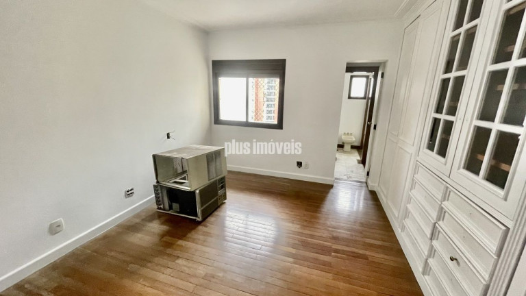 Imagem Apartamento com 5 Quartos à Venda, 640 m² em Campo Belo - São Paulo