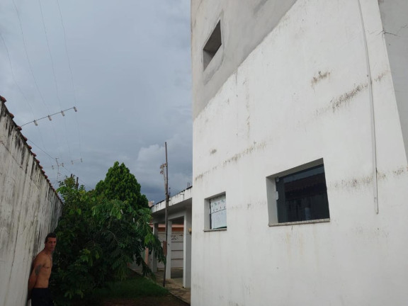 Imagem Casa com 2 Quartos à Venda, 120 m² em Centro - Estiva Gerbi Imagem Casa com 2 Quartos à Venda, 120 m² em Centro - Estiva Gerbi
