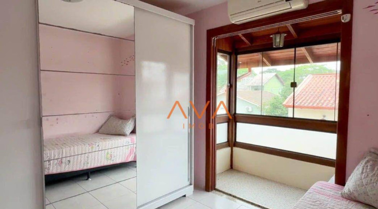 Imagem Casa com 5 Quartos à Venda, 138 m² em Vargem Grande - Florianópolis