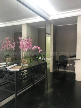 Imagem Apartamento com 4 Quartos à Venda, 207 m² em Centro - Juiz De Fora