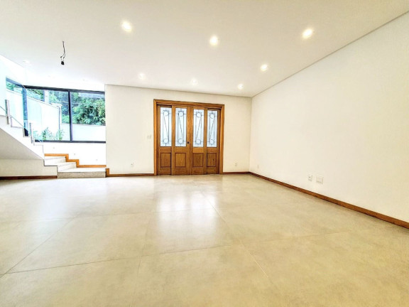Imagem Casa com 3 Quartos à Venda, 168 m² em Comary - Teresópolis Imagem Casa com 3 Quartos à Venda, 168 m² em Comary - Teresópolis