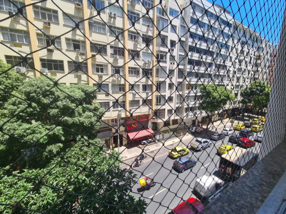 Imagem Apartamento com 1 Quarto à Venda,  em Copacabana - Rio De Janeiro