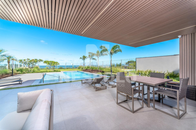 Imagem Casa à Venda, 458 m² em Praia Do Estaleiro - Balneario Camboriu