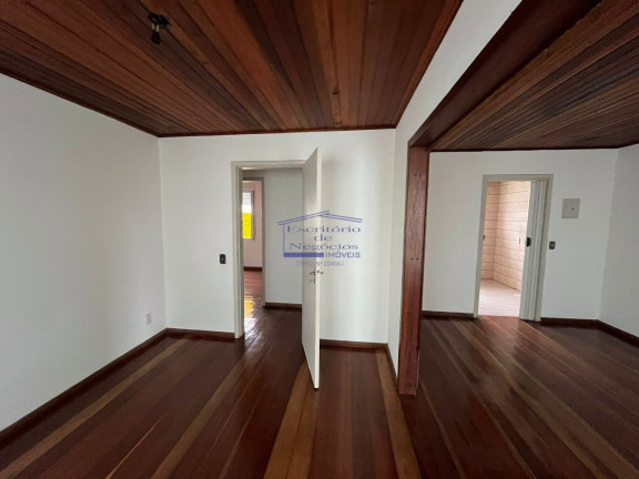 Imagem Imóvel com 3 Quartos à Venda, 68 m² em Camaquã - Porto Alegre