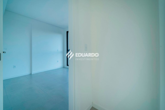 Imagem Apartamento com 2 Quartos à Venda, 77 m² em Mariscal - Bombinhas Imagem Apartamento com 2 Quartos à Venda, 77 m² em Mariscal - Bombinhas