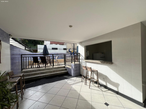 Imagem Apartamento com 3 Quartos à Venda, 104 m² em Candeal - Salvador
