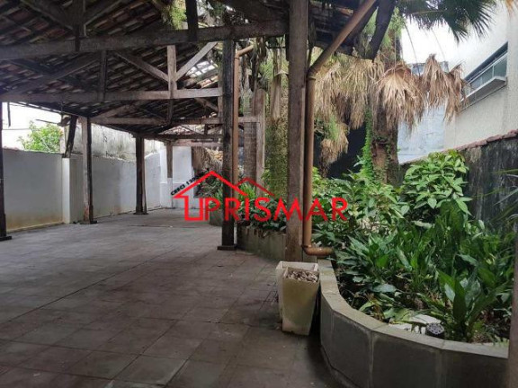 Imagem Casa à Venda, 500 m² em Gonzaga - Santos Imagem Casa à Venda, 500 m² em Gonzaga - Santos