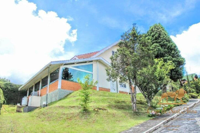 Imagem Casa com 4 Quartos à Venda, 180 m² em Alto Capivari - Campos Do Jordão