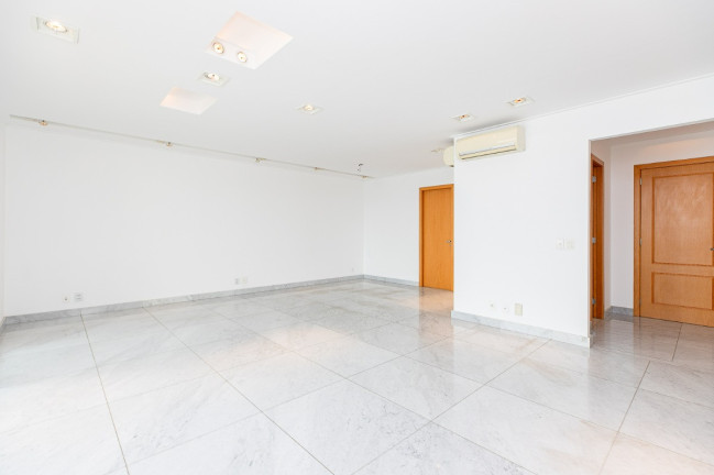 Imagem Apartamento com 3 Quartos à Venda, 190 m² em Jardim Paulista - São Paulo Imagem Apartamento com 3 Quartos à Venda, 190 m² em Jardim Paulista - São Paulo