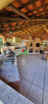 Imagem Chácara com 4 Quartos à Venda, 10 m² em área Rural De Caçapava - Caçapava Imagem Chácara com 4 Quartos à Venda, 10 m² em área Rural De Caçapava - Caçapava