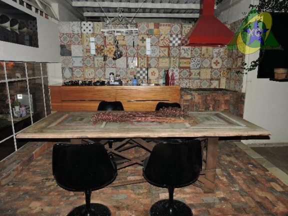 Imagem Casa com 4 Quartos à Venda, 236 m² em Vila Brandina - Campinas Imagem Casa com 4 Quartos à Venda, 236 m² em Vila Brandina - Campinas