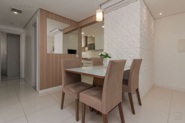 Imagem Apartamento com 2 Quartos à Venda, 58 m² em Vila Nova - Porto Alegre