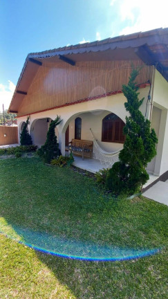 Imagem Casa com 3 Quartos à Venda, 450 m² em Theodoro De Oliveira - Nova Friburgo
