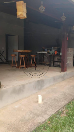 Imagem Chácara com 2 Quartos à Venda, 250 m²