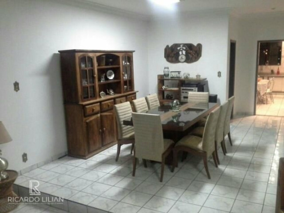 Imagem Casa com 4 Quartos à Venda, 440 m² em Vila Santista - Atibaia Imagem Casa com 4 Quartos à Venda, 440 m² em Vila Santista - Atibaia