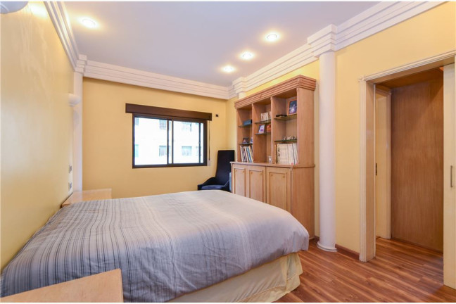 Imagem Apartamento com 4 Quartos à Venda, 270 m² em Saúde - São Paulo Imagem Apartamento com 4 Quartos à Venda, 270 m² em Saúde - São Paulo