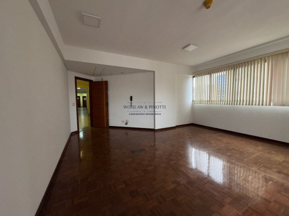 Imagem Sala Comercial à Venda ou Locação, 50 m² em Batel - Curitiba Imagem Sala Comercial à Venda ou Locação, 50 m² em Batel - Curitiba